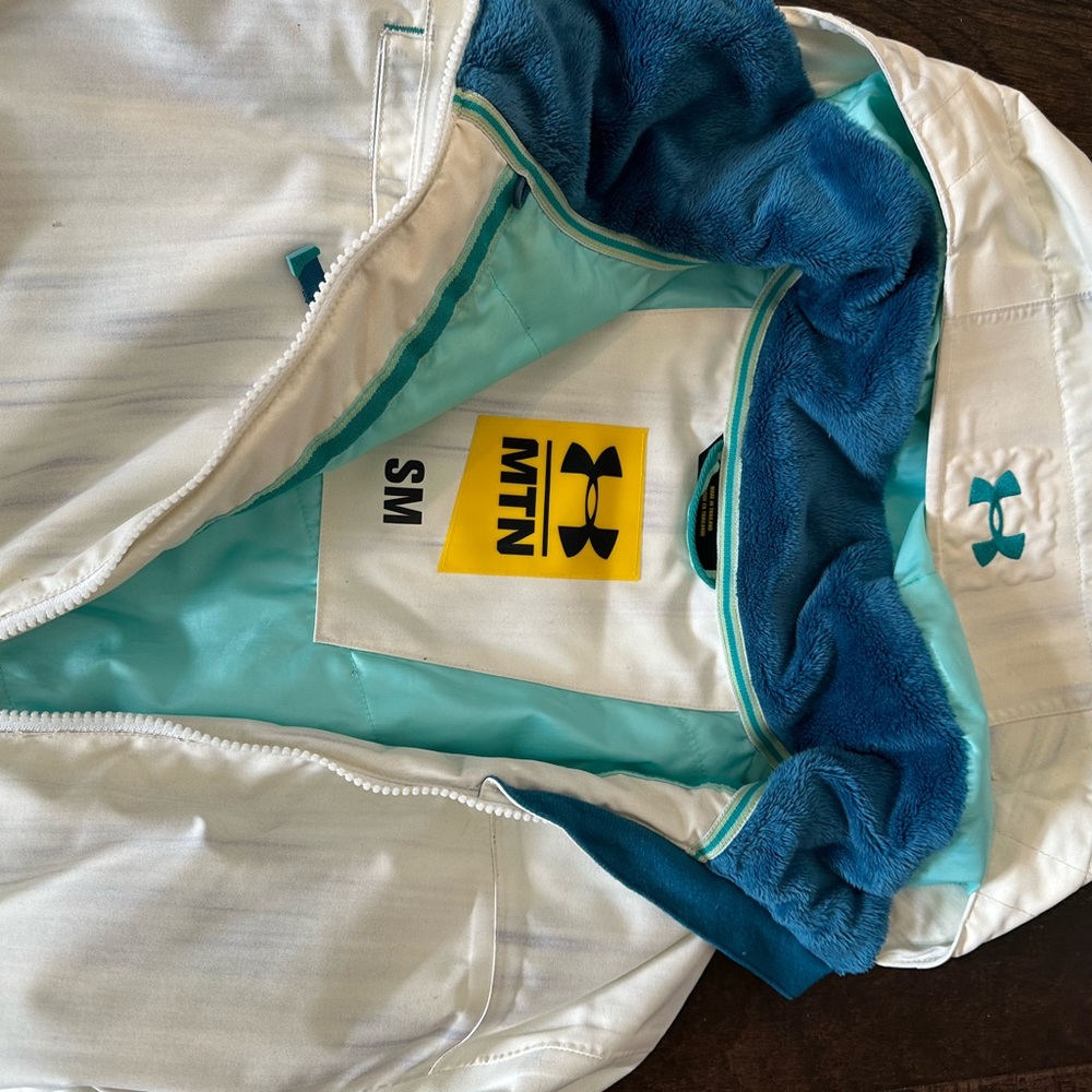 Under armour snowboarding/ski jacket